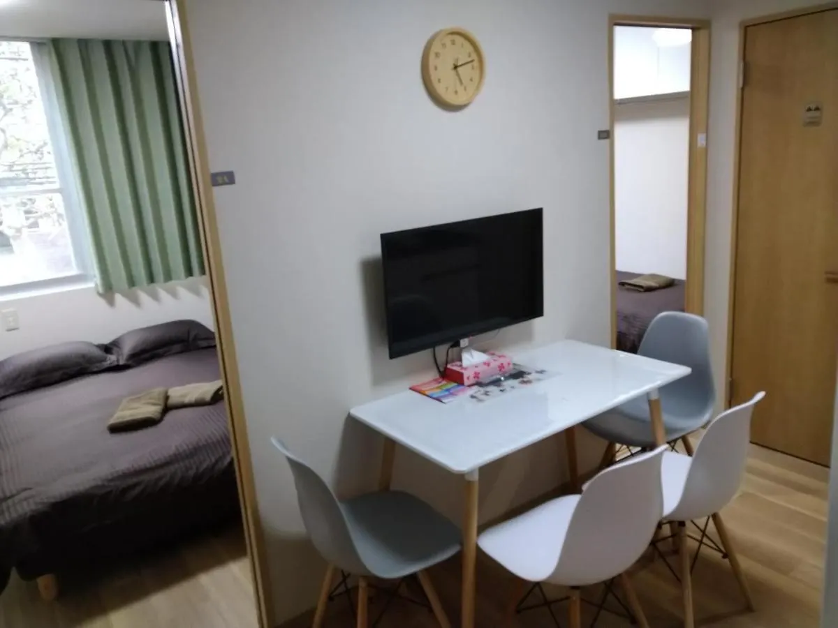 Appartement Issyuku Higashiueno Hotel Tōkyō